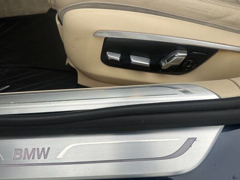 Used 2016 BMW 750i xDrive 750i xDrive AWD 4dr Sedan image 5