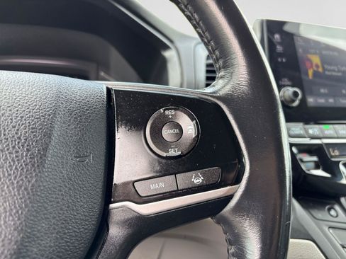 Used 2018 Honda Odyssey EX-L image 27