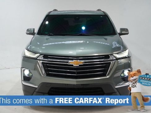 Used 2022 Chevrolet Traverse LT AWD/4WD image 2