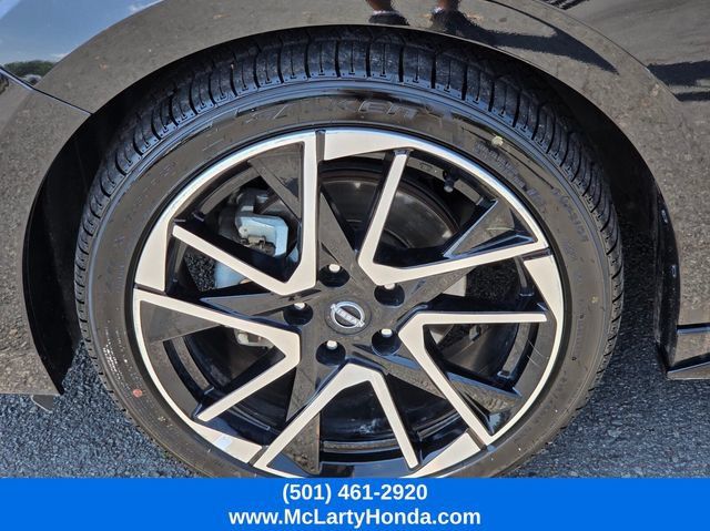 Used 2025 Nissan Sentra SR FWD image 18