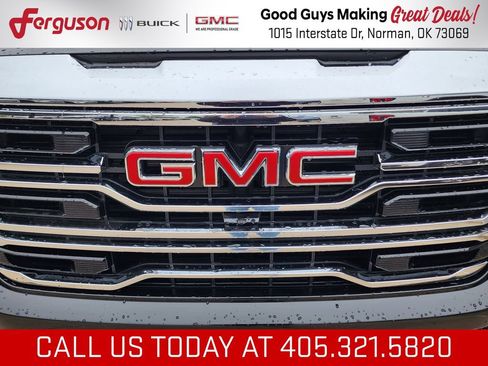 New 2026 GMC Sierra 1500 SLT w/ SLT Premium Plus Package AWD/4WD image 10