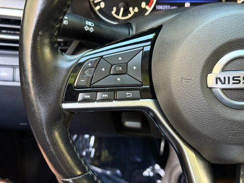 Used 2019 Nissan Altima 2.5 SL FWD image 19