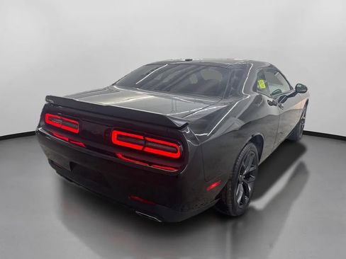 Used 2022 Dodge Challenger SXT w/ Blacktop Package image 10