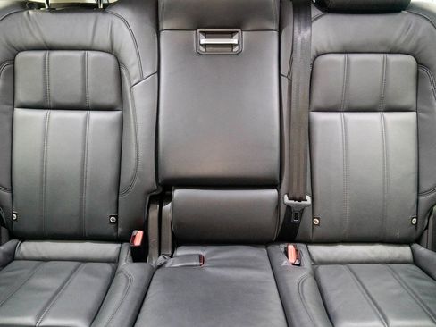 Used 2021 Land Rover Range Rover Sport SE image 25