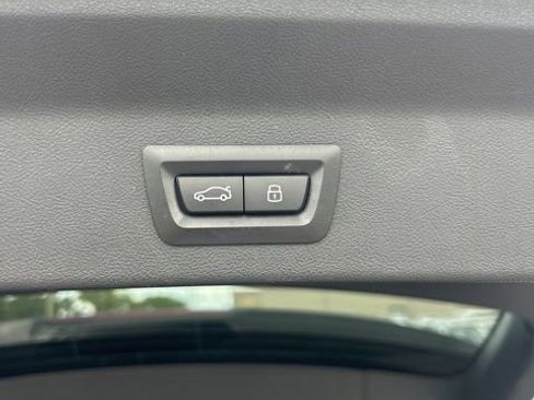 Used 2024 BMW X3 sDrive30i w/ Convenience Package RWD image 20