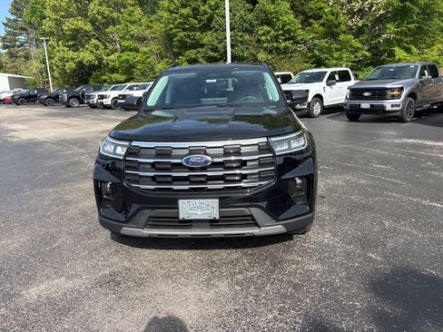 New 2026 Ford Explorer Active RWD image 15