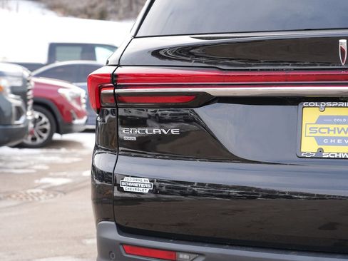 Used 2025 Buick Enclave Preferred image 10