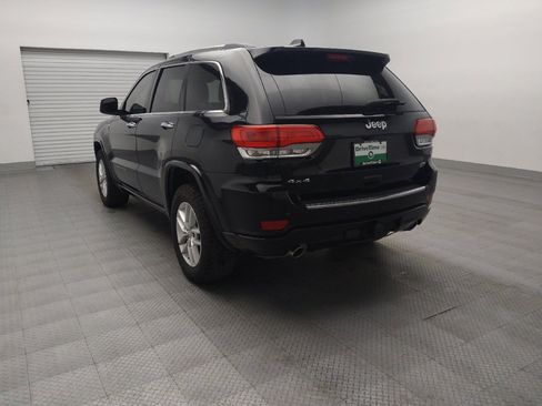 Used 2017 Jeep Grand Cherokee Overland w/ Jeep Active Safety Group image 5