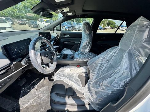 New 2026 Honda Prologue Touring image 9
