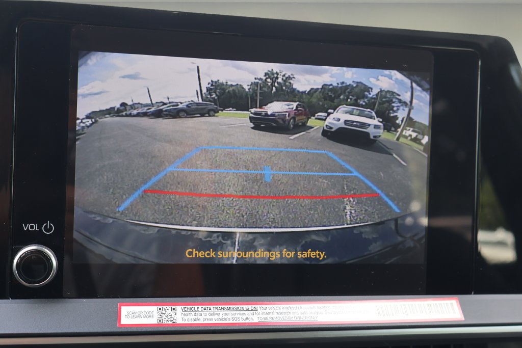 Certified 2026 Toyota Prius FWD image 24