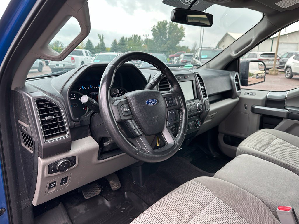 Used 2017 Ford F150 XLT w/ Equipment Group 302A Luxury AWD/4WD image 13