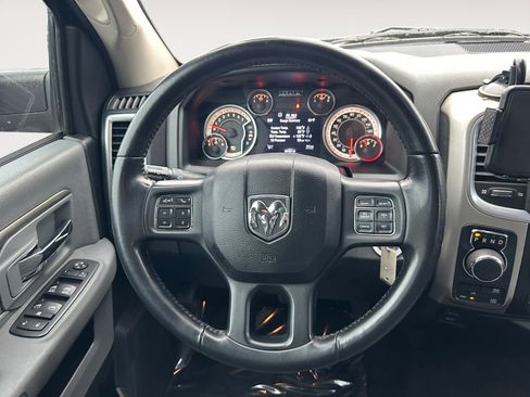 Used 2016 RAM 1500 Classic SLT w/ SLT Plus D←cor Group image 14