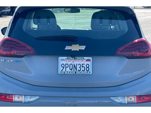 Used 2021 Chevrolet Bolt LT FWD image 15