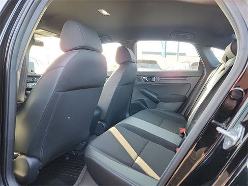 Used 2025 Honda Civic Sport image 10