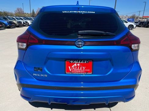 Used 2021 Nissan Kicks S image 4