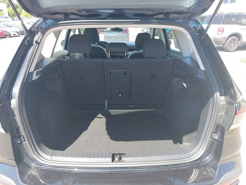 Used 2025 Volkswagen Taos S image 14