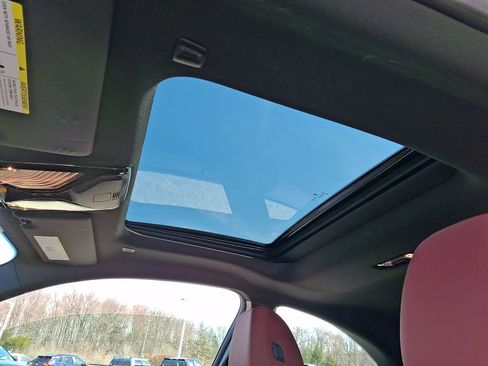 Used 2025 BMW M240i xDrive Coupe w/ Premium Package image 15