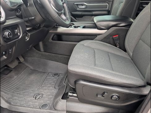 Used 2022 RAM 1500 Big Horn AWD/4WD image 11