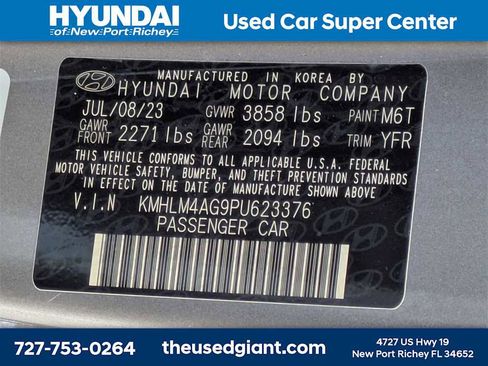 Used 2023 Hyundai Elantra SEL w/ Preferred Accessory Package image 31