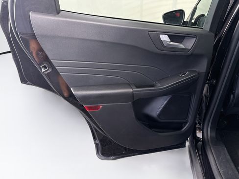 Used 2025 Ford Escape ST-Line FWD image 25
