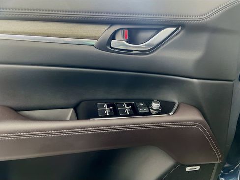 Certified 2025 MAZDA CX-5 Signature image 23