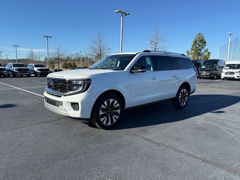 New 2026 Ford Expedition Max Platinum w/ Driver's Package image 3