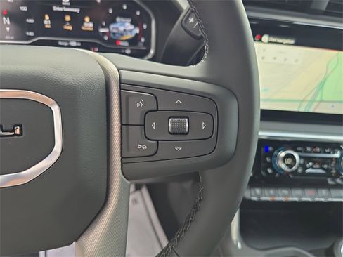 New 2025 GMC Sierra 2500 Denali w/ Denali Reserve Package image 27