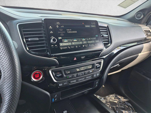 Used 2024 Honda Ridgeline Black Edition image 19