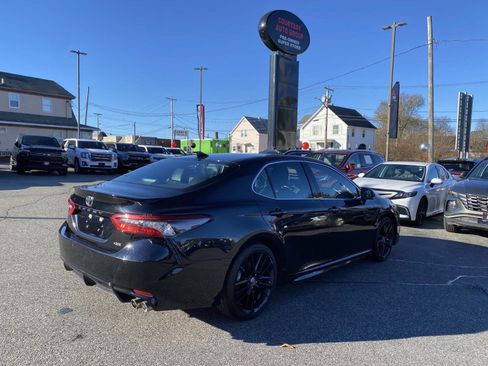 Used 2023 Toyota Camry XSE image 5