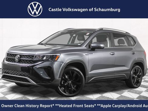 Used 2023 Volkswagen Taos SE FWD image 1