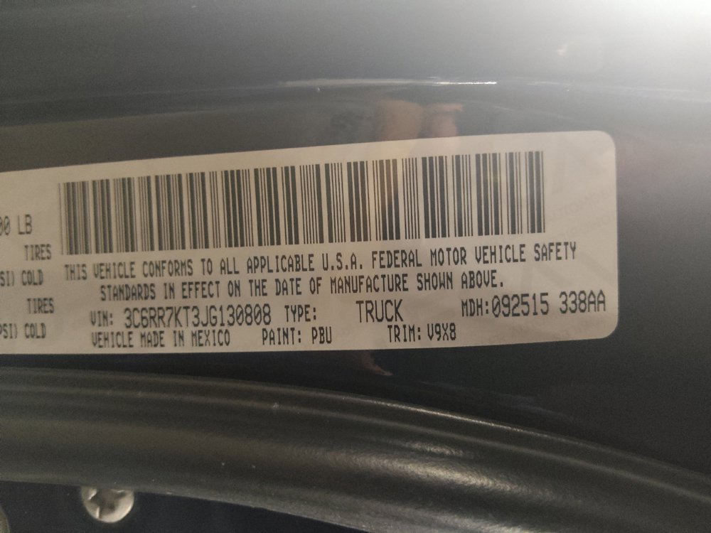Used 2018 RAM 1500 Express w/ Express Value Package AWD/4WD image 33