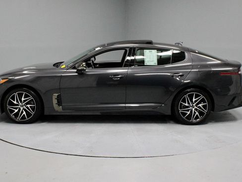 Used 2023 Kia Stinger GT-Line w/ Sun & Sound Package AWD/4WD image 8