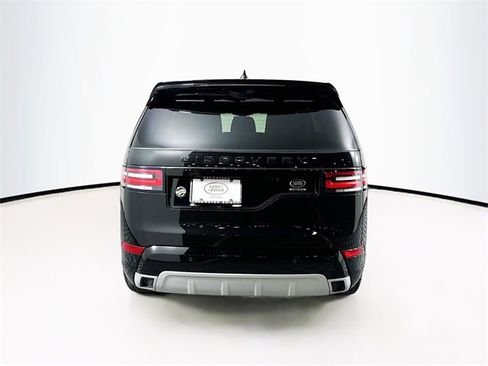 Used 2019 Land Rover Discovery HSE image 32