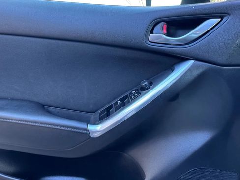 Used 2016 MAZDA CX-5 Touring w/ Bose/Moonroof Package image 10