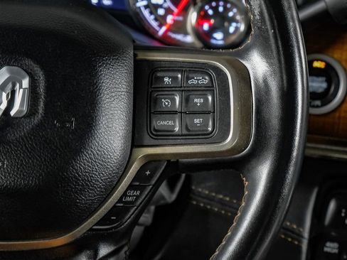 Used 2022 RAM 3500 Limited AWD/4WD image 19