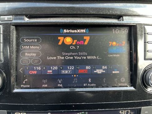 Used 2018 Nissan Rogue SV image 14