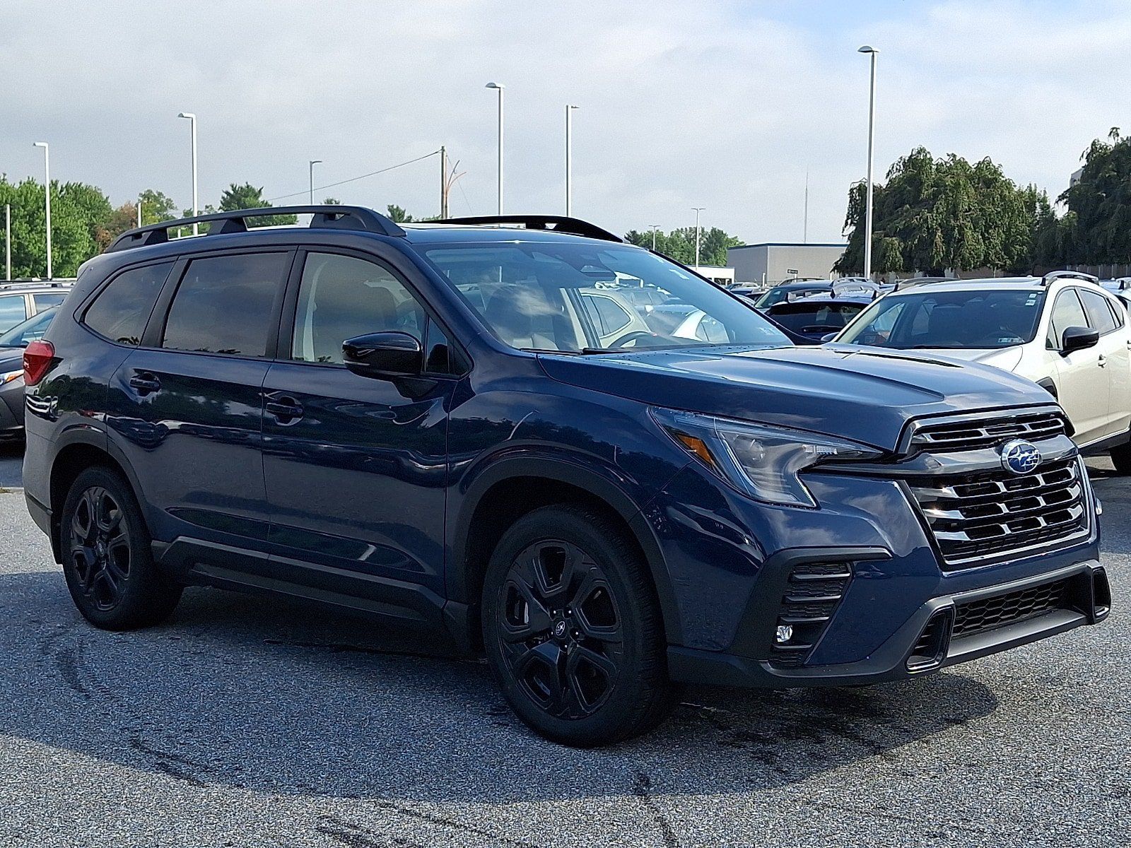 Used 2024 Subaru Ascent Onyx Edition AWD/4WD image 3