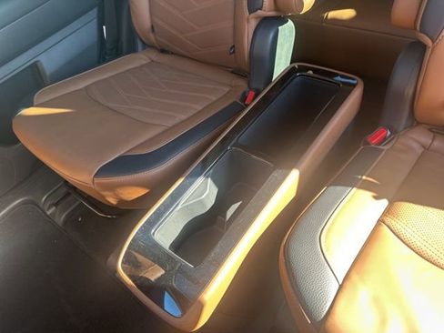 Used 2022 Nissan Pathfinder Platinum w/ Cargo Package image 22