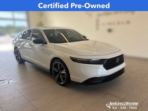 Certified 2025 Honda Accord Sport image 1