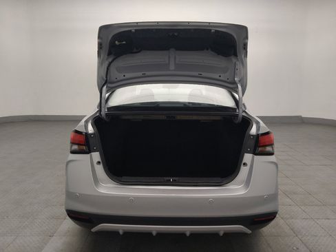 Used 2025 Nissan Versa SV FWD image 29