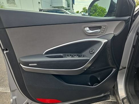 Used 2016 Hyundai Santa Fe Limited w/ Option Group 04 FWD image 33