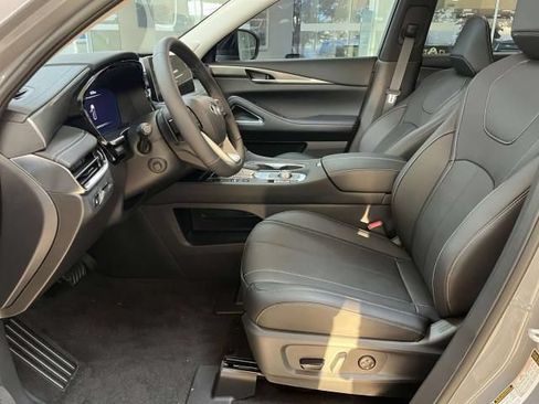New 2027 INFINITI QX60 Luxe w/ Cargo Package FWD image 10
