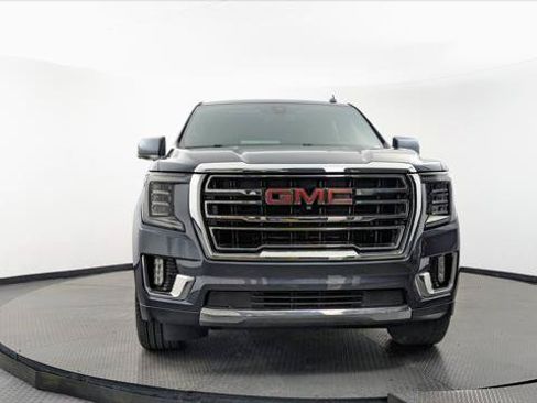 Used 2021 GMC Yukon SLT w/ SLT Premium Package AWD/4WD image 12