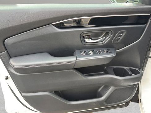 Used 2023 Honda Pilot EX-L image 10