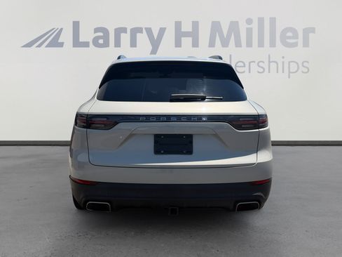 Used 2020 Porsche Cayenne AWD/4WD image 4