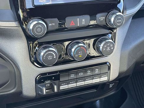 New 2026 RAM 3500 Tradesman w/ Chrome Appearance Group A AWD/4WD image 38