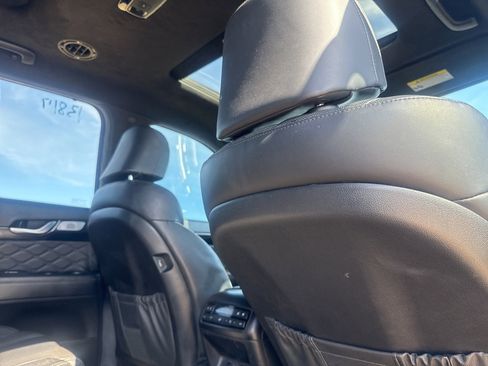 Used 2021 Hyundai Palisade Calligraphy image 23