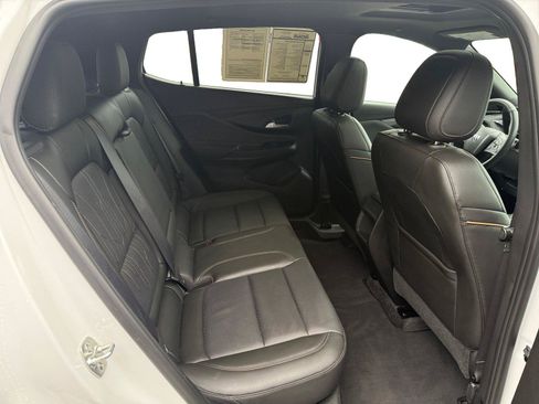 Used 2024 Buick Envista Avenir FWD image 25