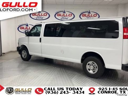 Used 2023 Chevrolet Express 3500 LS RWD image 6