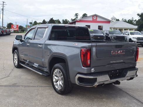Used 2021 GMC Sierra 1500 SLT w/ SLT Premium Plus Package AWD/4WD image 5